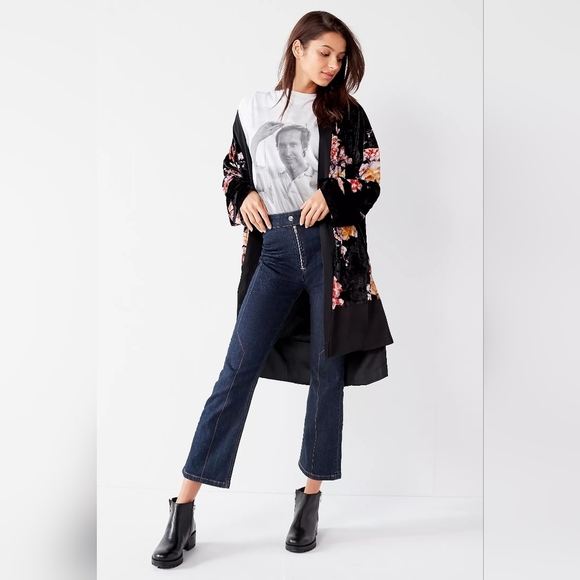 Urban Outfitters Tops - Urban Outfitters Out From Under Crushed Velvet Floral Kimono Duster Size XS